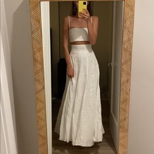 Dissh Aisle White Linen Two Piece Set
